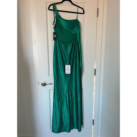 NEW City Studio Green One Shoulder High‎ Slit Gown Prom Dress Gala Holiday - Picture 7 of 9